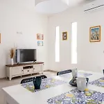 A Casa Di Cristina * Лампедуза
